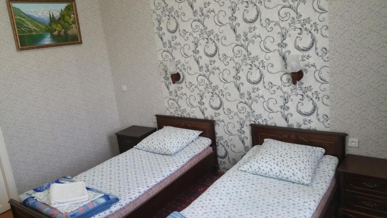 Gulnara Guesthouse Taškent Exteriér fotografie