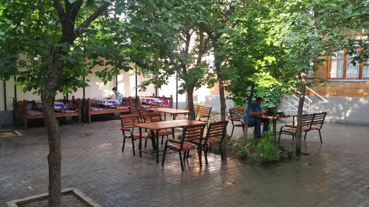Gulnara Guesthouse Taškent Exteriér fotografie